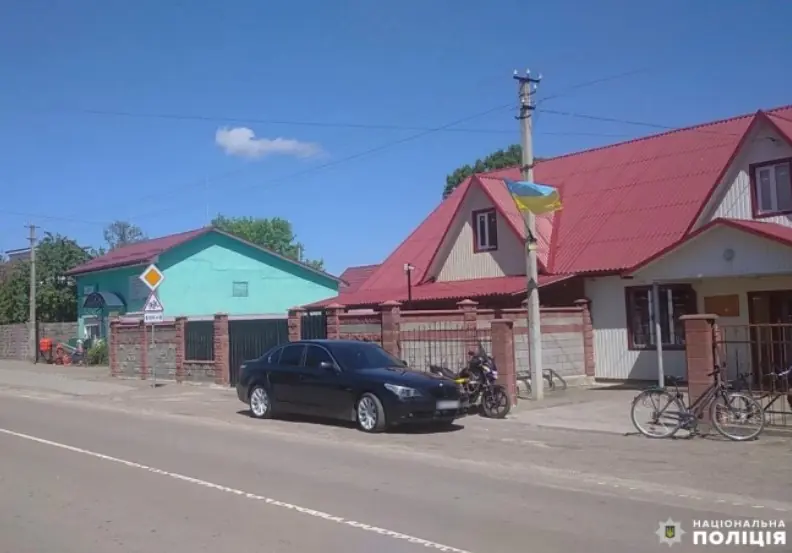 Побили через зауваження: на Рівненщині у селі Зносичі біля місцевого магазину трапилася бійка