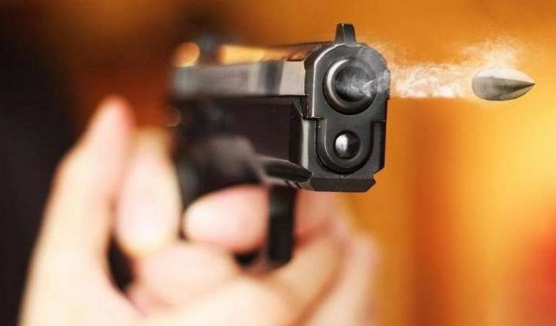 Франківщина: чоловік вистрілив в 12-літню дитину