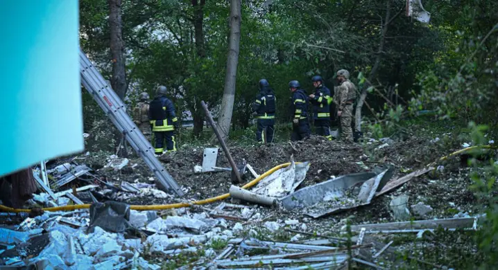 Через ракетну атаку в Чернівцях пошкоджено понад 100 квартир