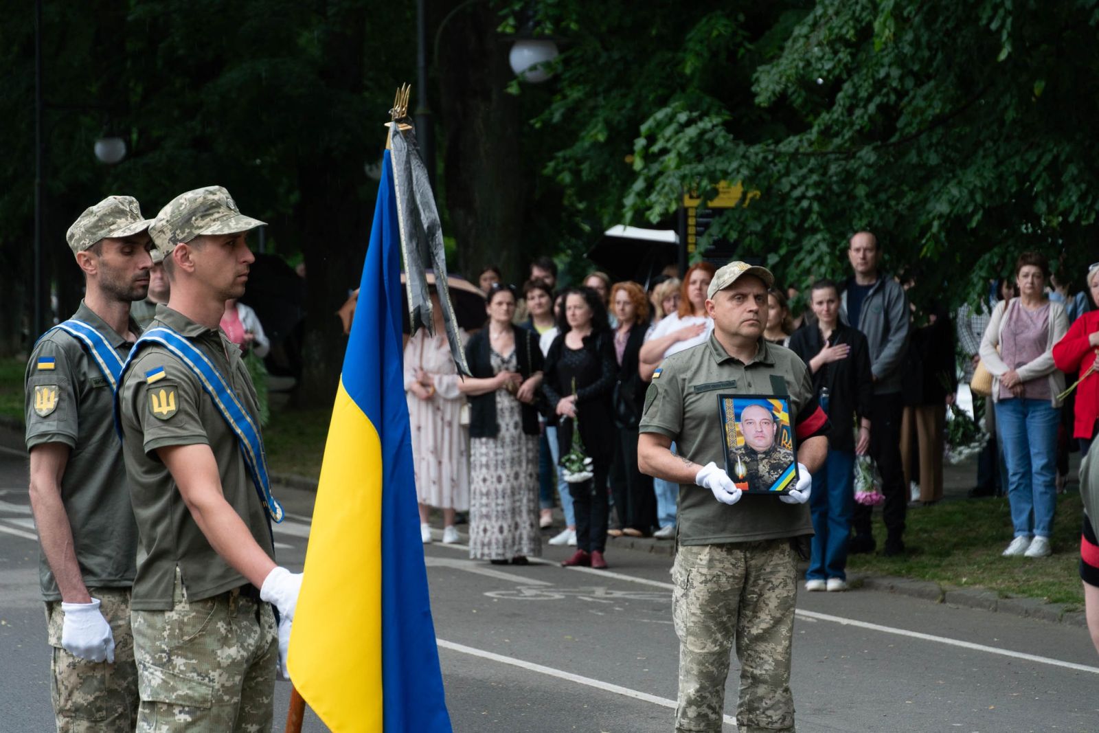 В Ужгород попрощалися з Героєм, який загинув на війні