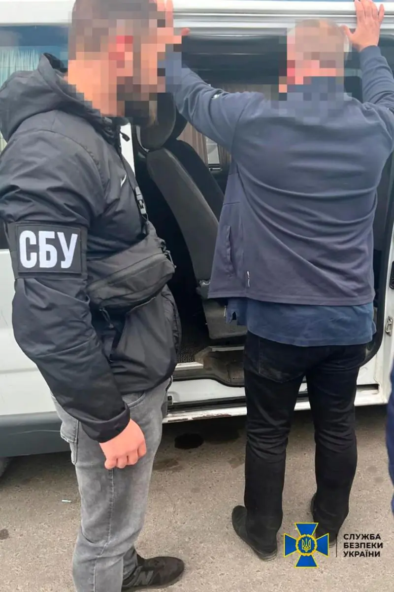 На Рівненщині СБУ викрила «на гарячому» ділків, які налагодили схему ухилення від мобілізації