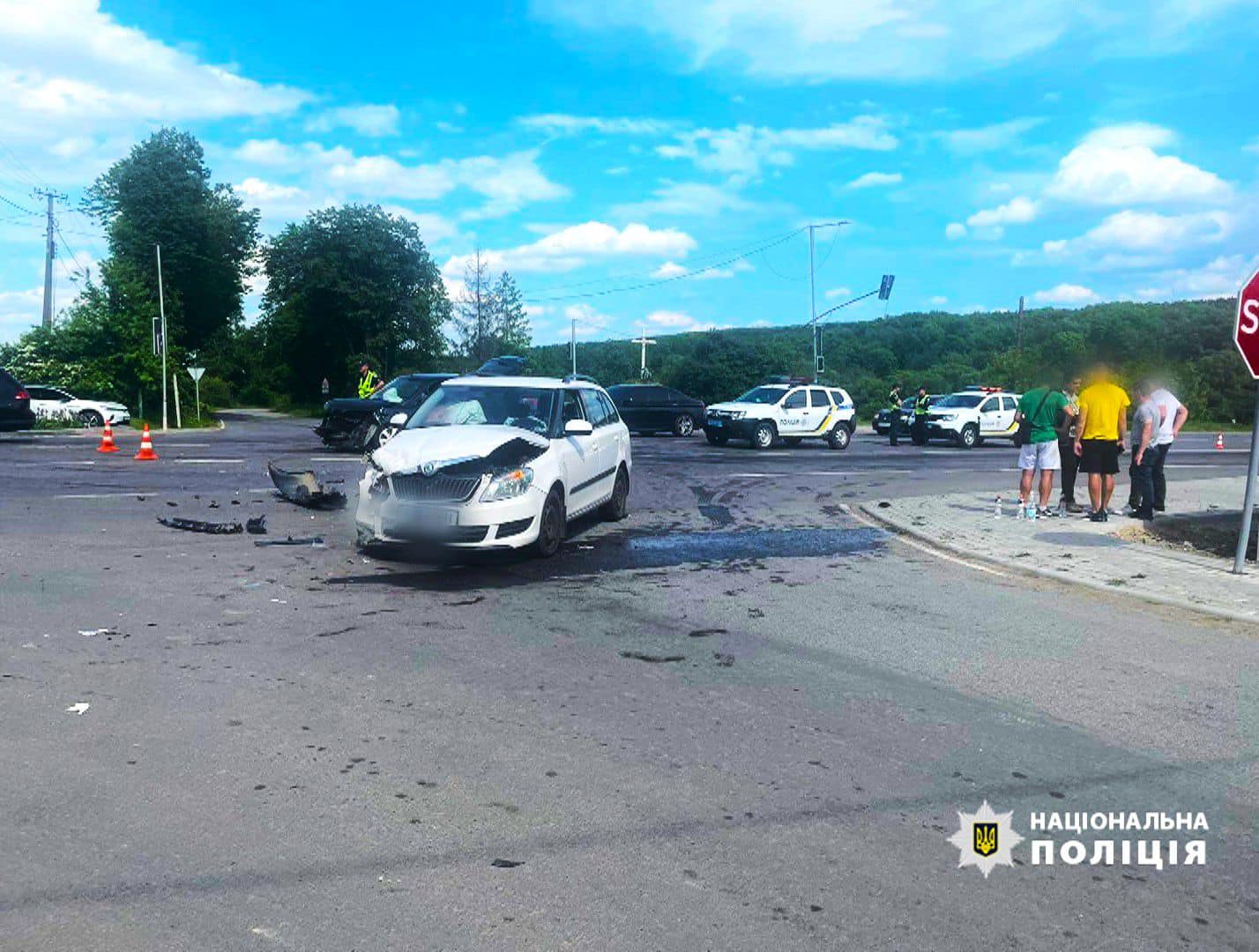 На Прикарпатті у ДТП загинула неповнолітня дівчина