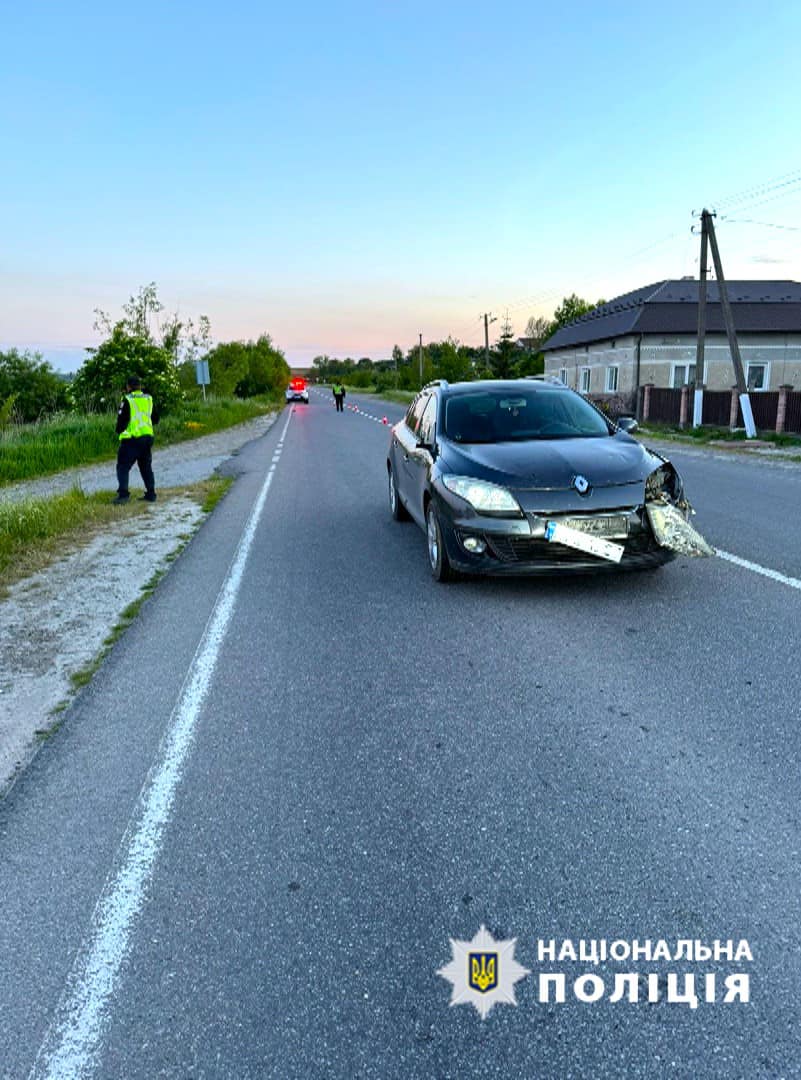 На Рогатинщині під колеса авто потрапив 10-річний хлопчик: він помер у лікарні