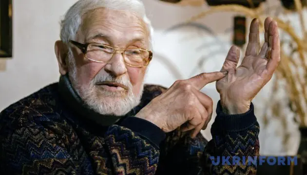 В Ужгороді попрощалися із народним художником України Володимиром Микитою