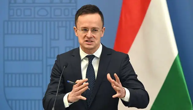 Угорщина заборонила в’їзд трьом українським посадовцям, - про кого йдеться?