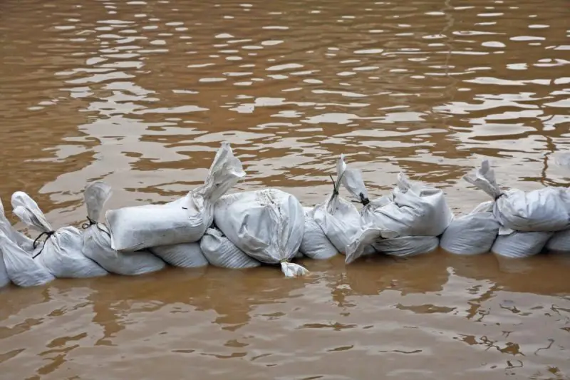На Буковині попереджають про значний підйом води у річках, - негода