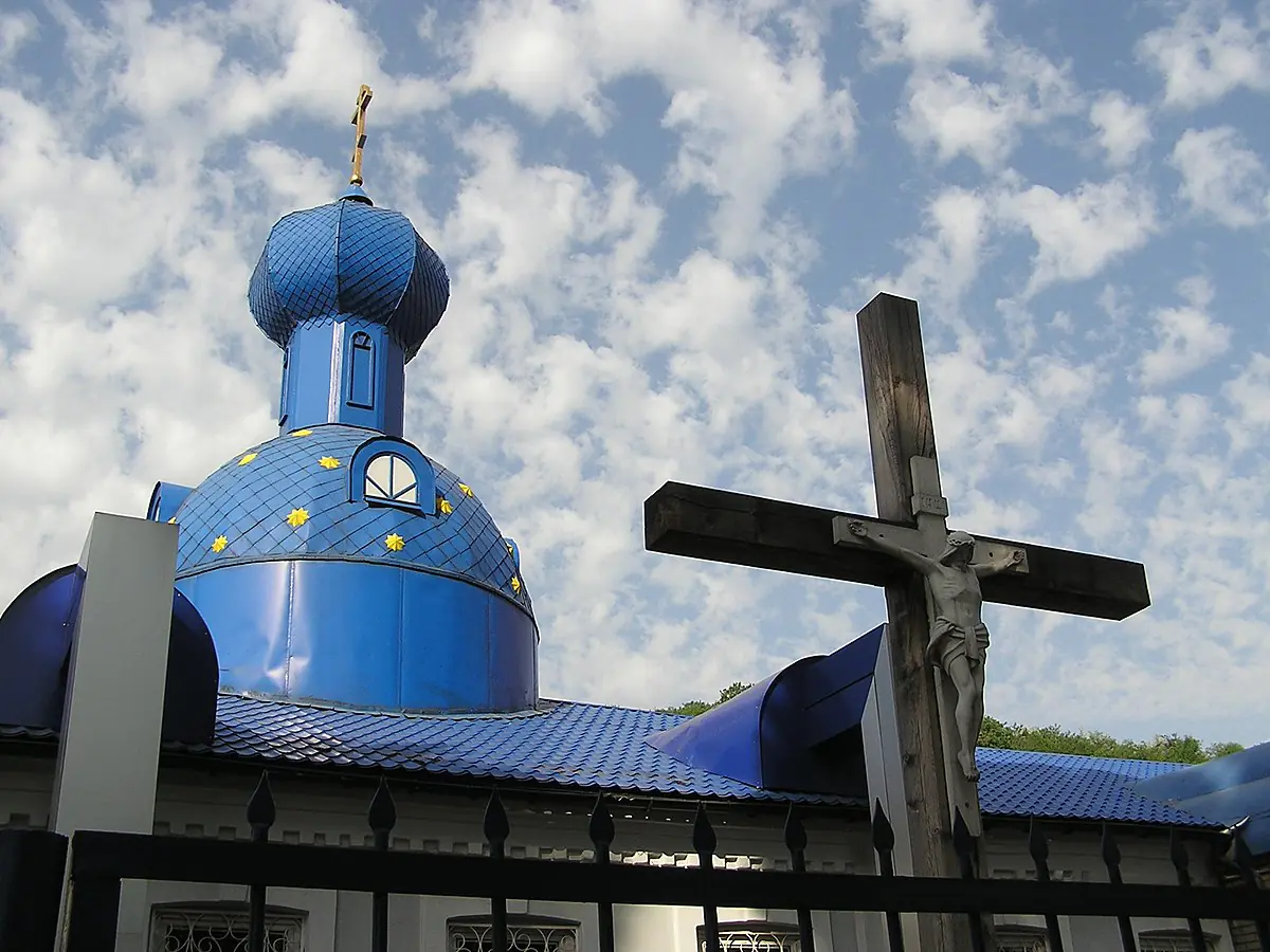 Думка про підпал церкви на Закарпатті, - більше у новині