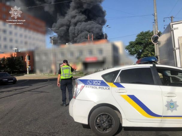 Удар по Одесі: зафіксовано влучання по цивільній інфраструктурі, є постраждалі