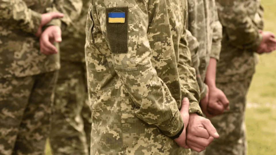 Переправка через кордон, - тривають судові перепитії
