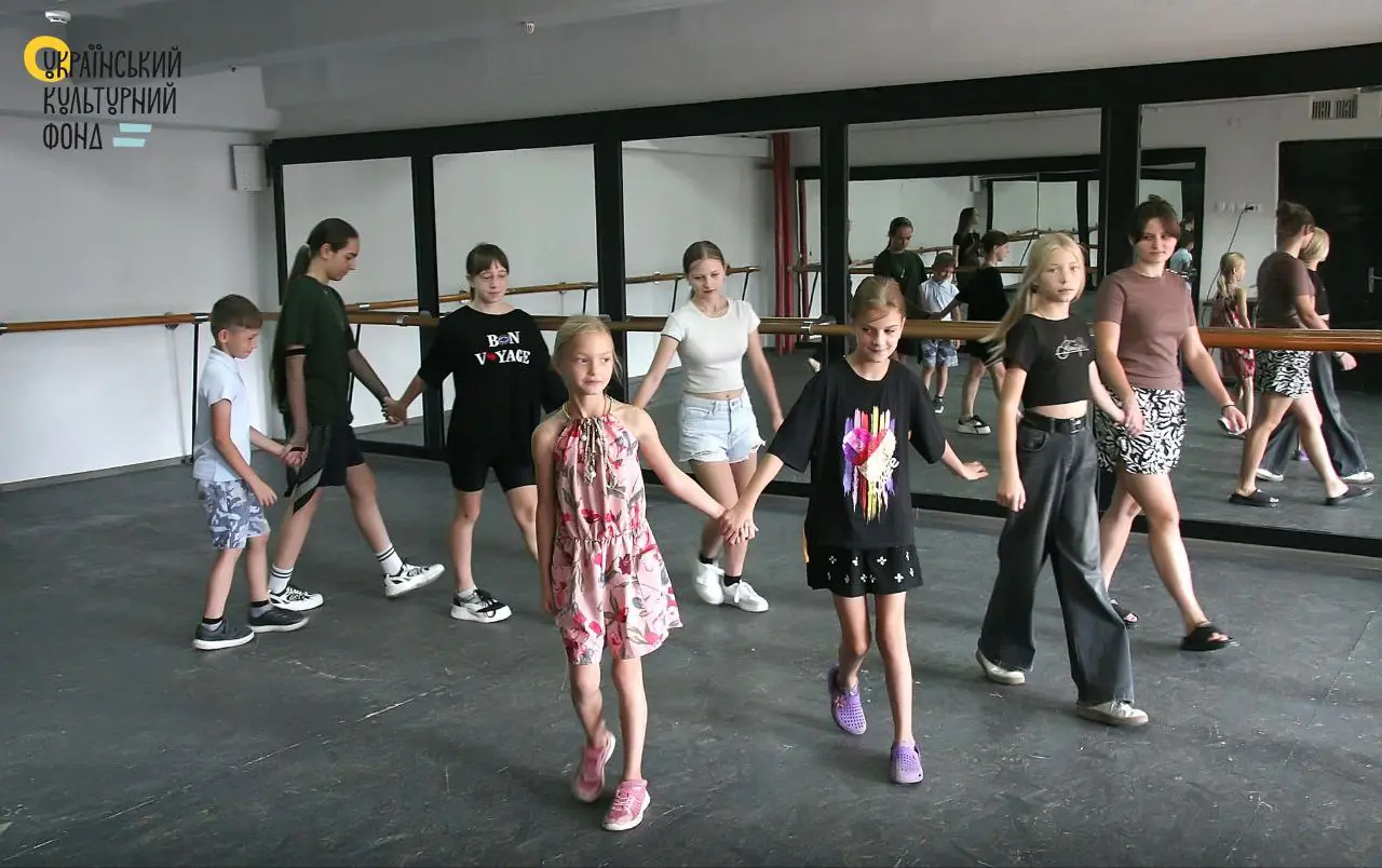 «Моя нова сім’я»: звітний концерт на Великій сцені драмтеатру